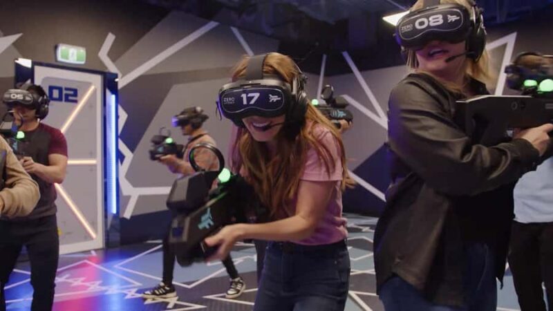 Gold Coast: Virtual Reality Gaming Experience - Key Points
