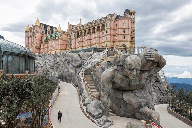 Golden Bridge Ba Na Hills & Cable Car Ride With Transfer - A Deep Dive Into the Itinerary and Attractions
