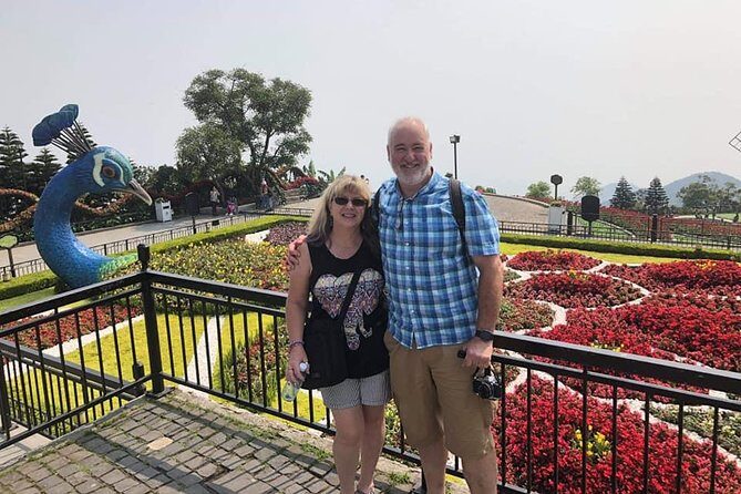 Golden Bridge-Marble Mountain-Hoi An City -Boat Ride-Night Market - A Closer Look at the Itinerary