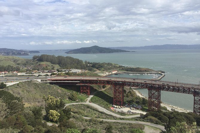 Golden Gate Bridge Bike Rental (Includes Free Helmet & Lock) - The Sum Up