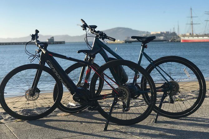 Golden Gate Bridge Electric Bike Rentals w/ Optional Ferry Return - A Closer Look at the Experience