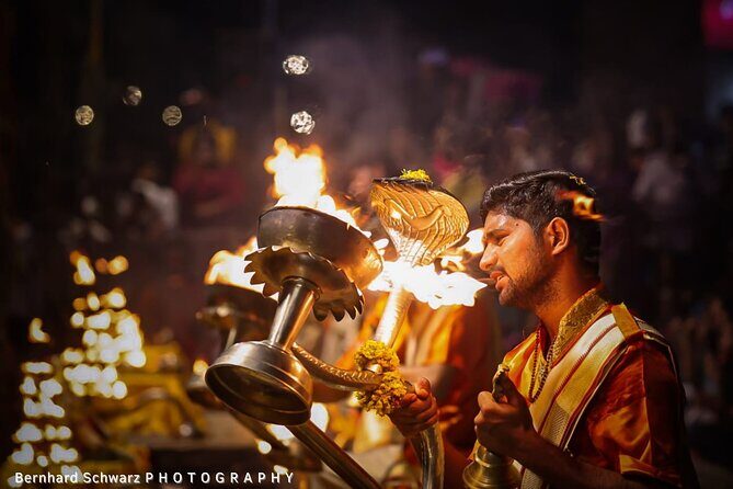 Golden Hour in Varanasi Sunset Walk and Ganga Aarti - Exploring Golden Hour in Varanasi: Sunset Walk and Ganga Aarti