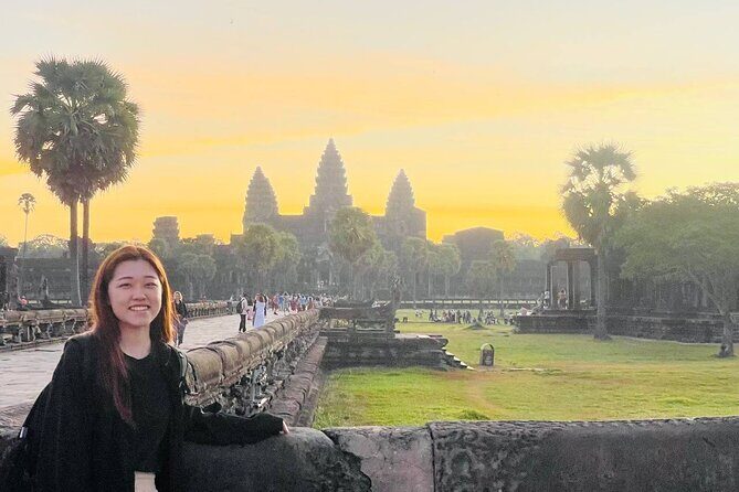 Golden Hours: Angkor wat sunrise photography tour with a pro! - The Majestic Temple of Bayon