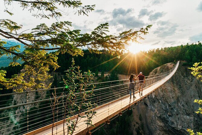 Golden Sky Bridge & Yoho National Park Private Day Tour - Golden Skybridge: Suspended in Awe