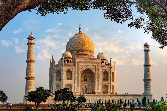 Golden Triangle with Wildlife and Royal Castle Stay - FAQ