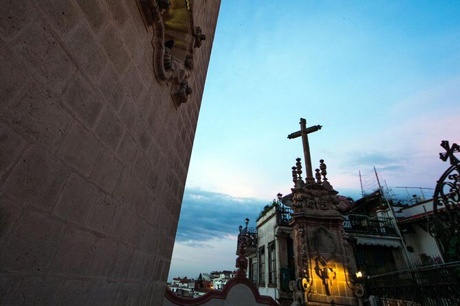 Good Friday Celebration in Taxco from Mexico City - Analyzing the Value