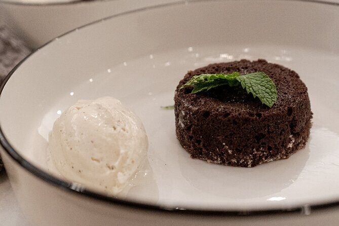 Gourmet Dining Experience - The Details of the Gourmet Dining Experience