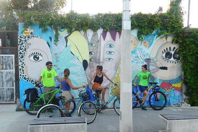 Graffitis & Munchies biketour Playa del Carmen - Who Should Consider This Tour?