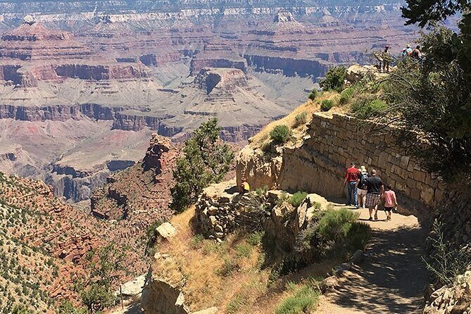 Grand Canyon Hike with Sedona and Flagstaff Hotel Pickup - What Makes This Tour Stand Out?