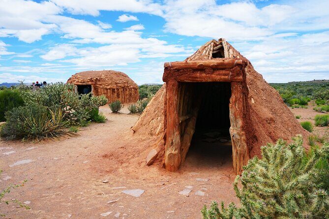 Grand Canyon Skywalk Hoover Dam and Seven Magic Mountains - The Value of This Tour