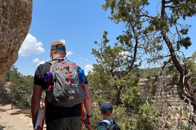 Grand Canyon Tour  Custom Guided Hike - Authenticity and Guided Insights