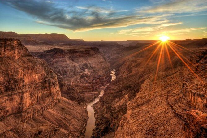 Grand Canyon West, Hoover Dam Photo Stop and Optional Skywalk - The Sum Up