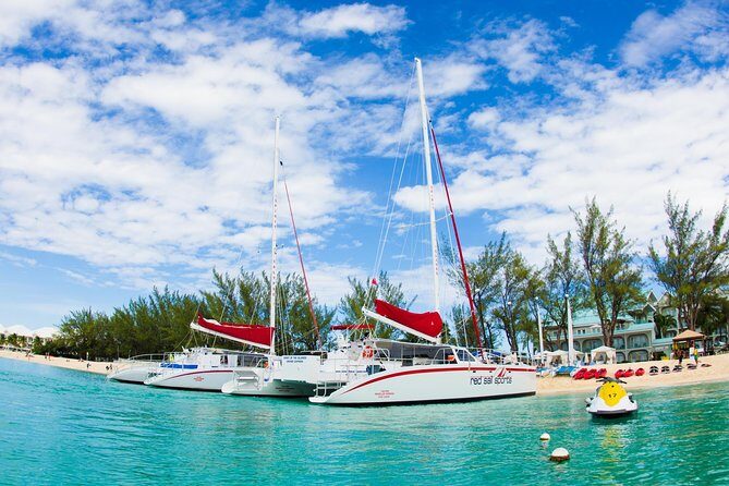 Grand Cayman Kittiwake and Reef Sail - The Experience’s Pros and Cons