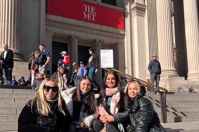 Grand Gossip Girl Tour - Who Is This Tour Best For?