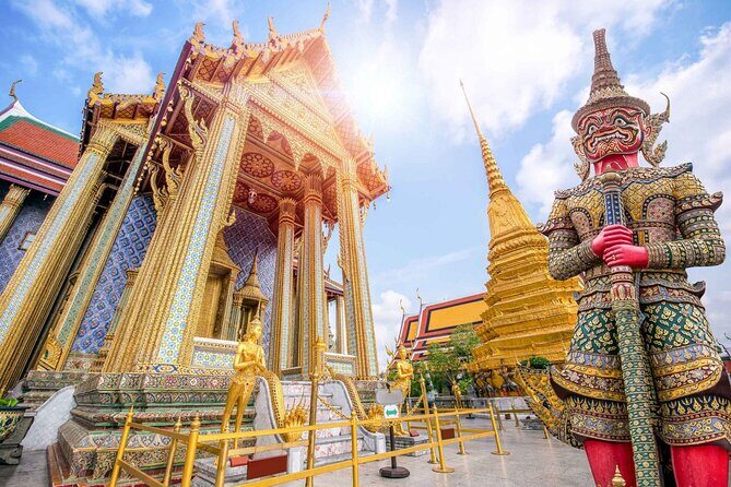 Grand Palace, Wat Phra Kaew, Wat Pho and Wat Arun Walking Tour From Bangkok - What Sets This Tour Apart