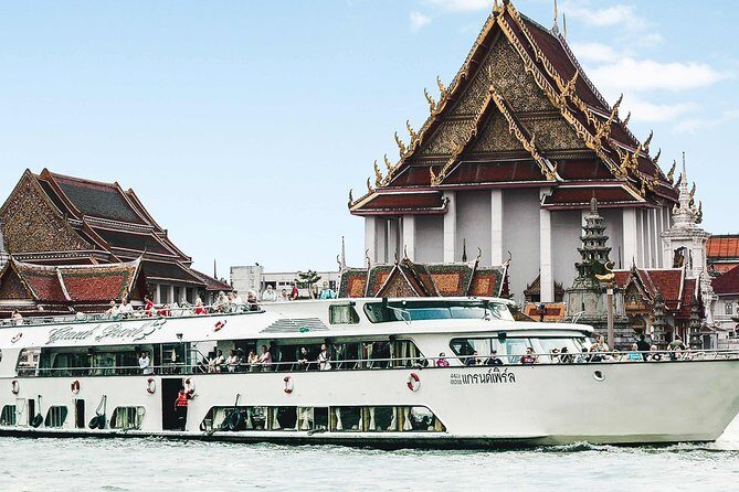 Grand Pearl Dinner Cruise: Dining & Live Performances - Summary: Who Will Appreciate This Tour?