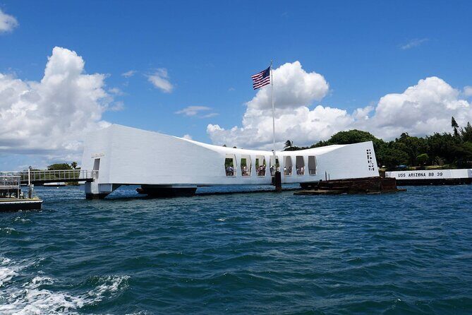 Grand Pearl Harbor and City Tour - Transportation, Timing, and Group Dynamics