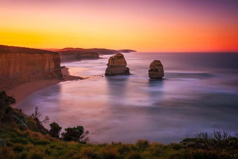 Great ocean road Reverse & Helicopter Experience Group Tours - The Highlights: Land and Sky