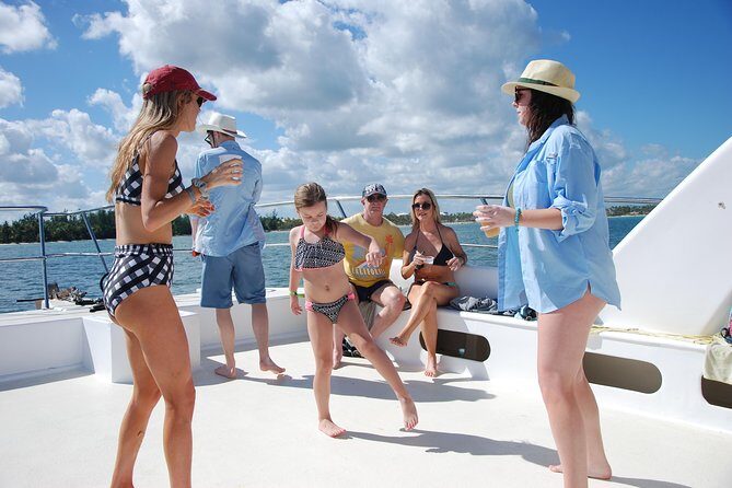 Great Snorkeling Cruise with Sharks & Stingray Encounter and Natural Pool - FAQ