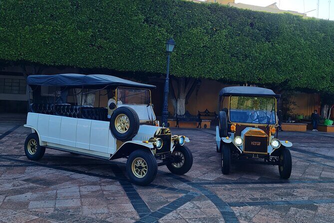 Great tour in a vintage Ford-T electric car (replica) - Key Points