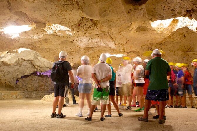 Green Grotto Caves and Dunn's River Falls Guided Tour with Admission - An In-Depth Look at the Tour Experience