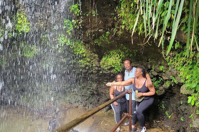 Grenada Highlights Half-Day Rum, Chocolate and Waterfall Tour - Exploring the Grenada Highlights Half-Day Rum, Chocolate and Waterfall Tour