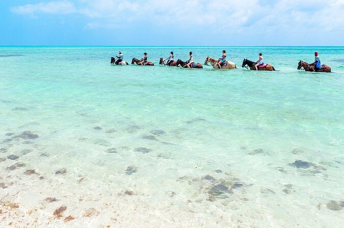 Group Beach and Ocean Horseback Adventure in Providenciales - FAQ