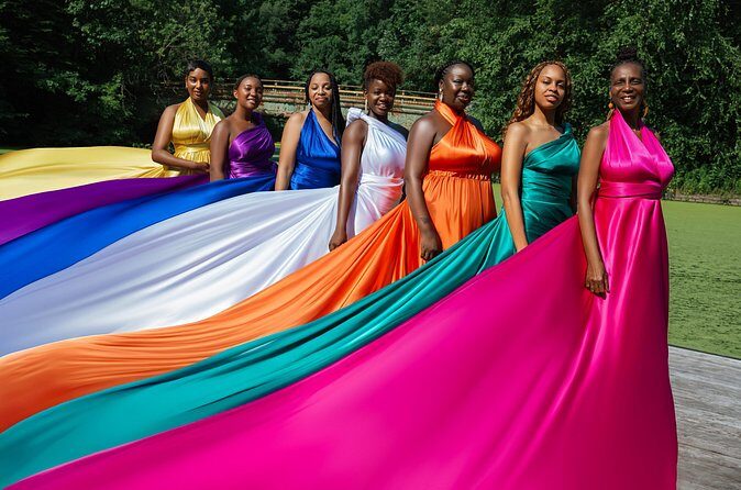 Group Session (3 people) with Dream Flying Dress Photography - Who Will Love This Experience?