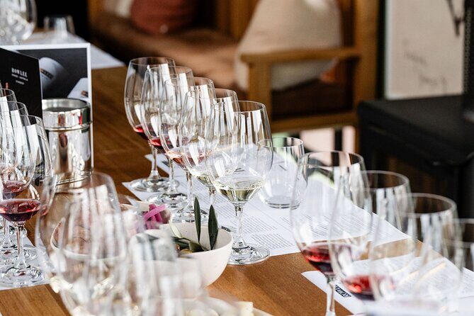 Group Tasting Experience - Why It Still Works
