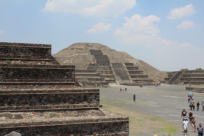 Group Tour from Teotihuacán, Basílica de Guadalupe and Tlatelolco - An In-Depth Look at the Tour Experience