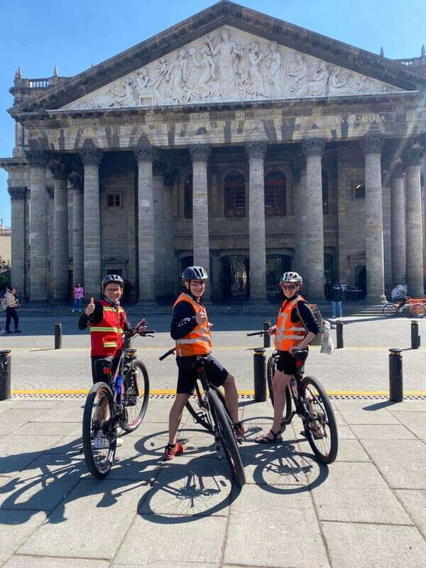 Guadalajara: Bicycle tour of the city visiting places of interest. - Final Thoughts