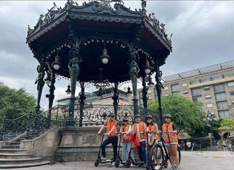 Guadalajara: Bicycle tour of the city visiting places of interest. - FAQ