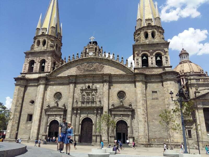 Guadalajara: Culture, Architecture, and Market Walking Tour - What to Expect and What Not to Expect