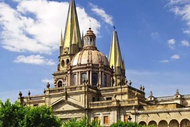 Guadalajara Highlights Custom Walking Tour With A Guide - FAQ