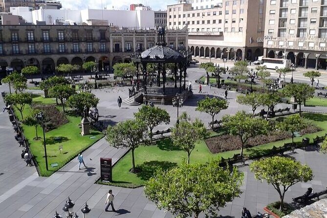 Guadalajara Must-See Attractions Walking Tour with a Guide - The Bottom Line