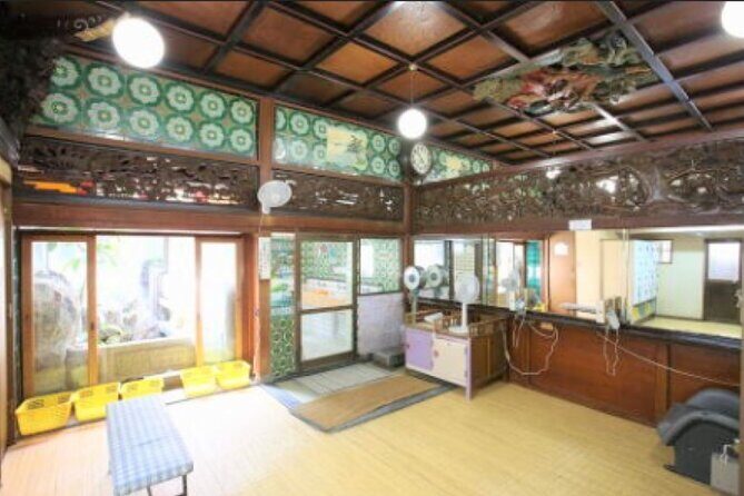 Guide tour of Japanese bathing culture at Funaoka Onsen - Who Should Consider This Tour?