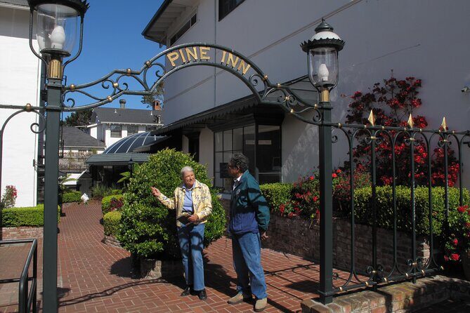 Guided 2-Hour Walking Tour in Carmel by the Sea - What Travelers Are Saying