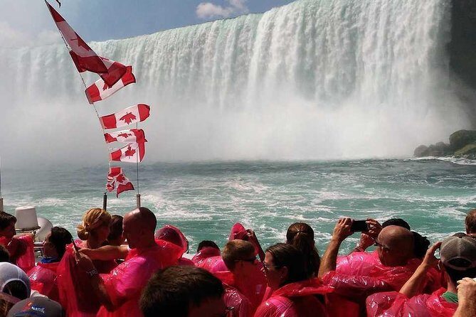 Guided Day Trip to Canadian Side of Niagara Falls from Toronto - Who Is This Tour Best For?