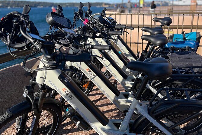 Guided Electric Bike Tour of Sydney with Bluetooth helmets - A Deep Dive into the Tour Experience