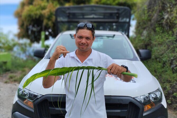 Guided Excursion in 4x4 in Moorea between Land and Sea - An In-Depth Look at the Moorea 4x4 Tour Experience