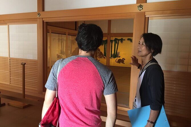 Guided Half-day Tour(AM) to Nagoya Castle & Toyota Commemorative Museum - A Detailed Look at the Tour Experience