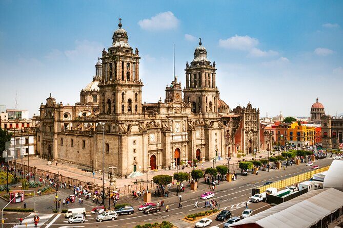 Guided Historic Downtown Private Walking Tour in Mexico City - Key Points