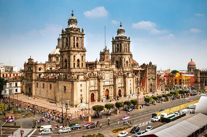 Guided Historic Downtown Private Walking Tour in Mexico City - The Sum Up