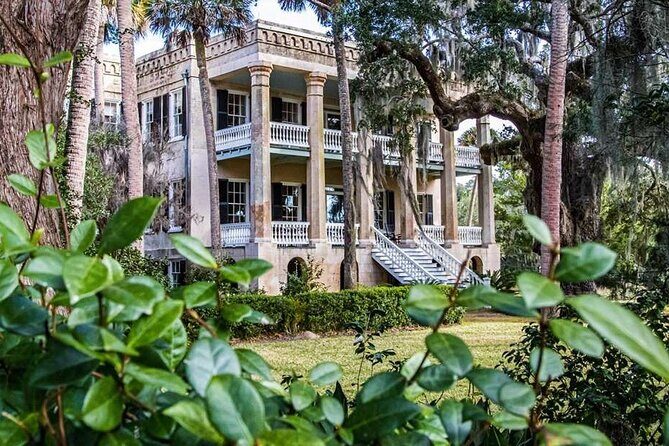 Guided Historical Bus and Boat Cruise Tour in Beaufort - Key Points