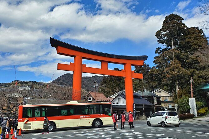 Guided Private Mt. Fuji and Hakone Tour GREEN NUMBER PLATES - FAQs