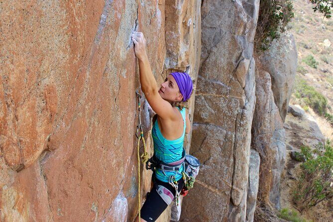 Guided Rock Climbing and Lessons - Half day Near Breckenridge - Summary: Is This Tour Right For You?