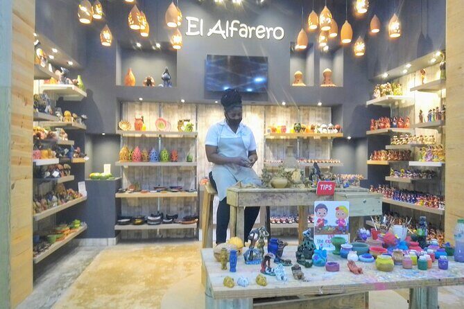 Guided Shopping Tour to Bella Mare Store (Cigars, Chocolate, Rum and Souvenirs) - An In-Depth Look at the Experience