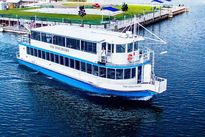 Guided Sightseeing Cruise on West Grand Traverse Bay - Why this cruise is a good choice