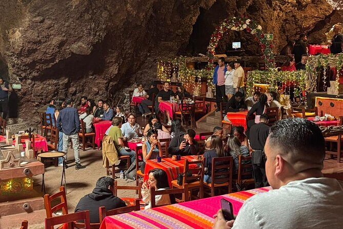 Guided tour EN Teotihuacan - Breakfast EN cave-round transport - Exploring the Day in Detail: What to Expect