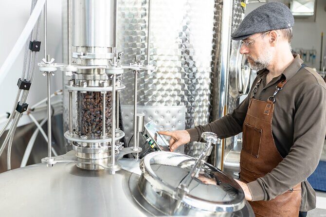Guided tour « from the bee to the bottle » with tasting - English - Who Will Enjoy This Tour?